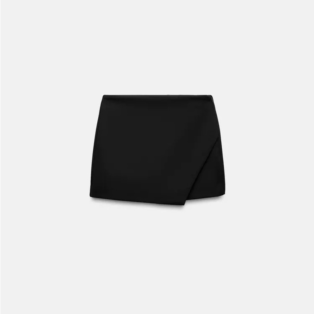 New zara black skort